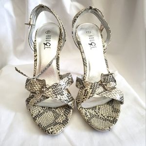 Rouge Helium 4" heel